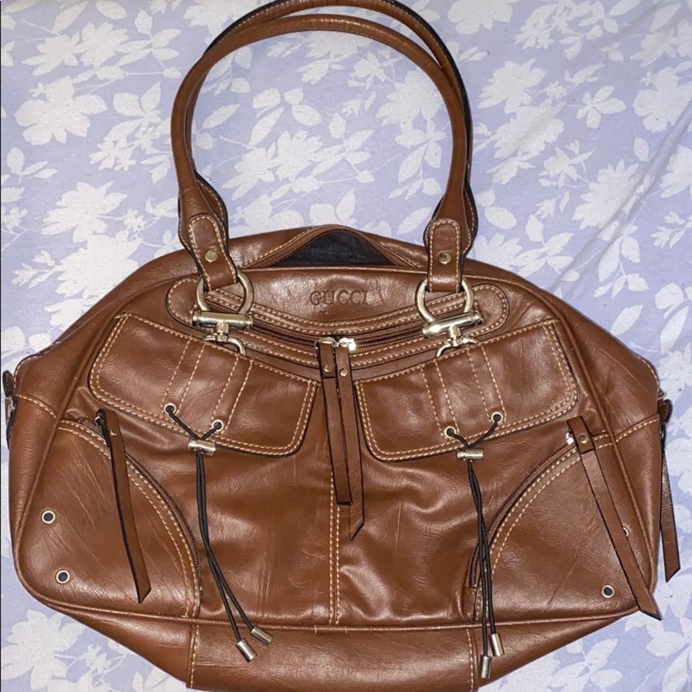 Women’s Gucci bag/purse